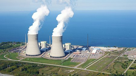 企业发展风生水起 项目建设如火如荼